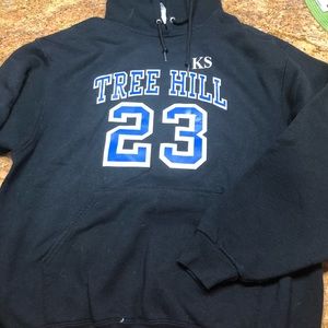 One tree hill Nathan Scott jersey sweatshirt